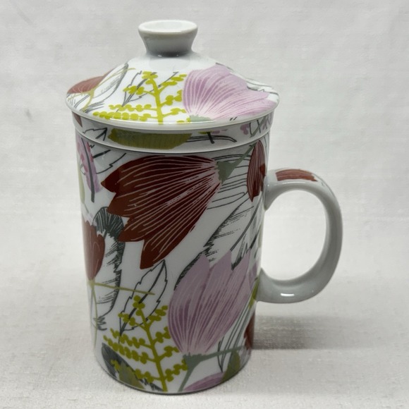 Cost Plus World Market Other - World Market Floral 3 Pc Tea Strainer Cup With Lid